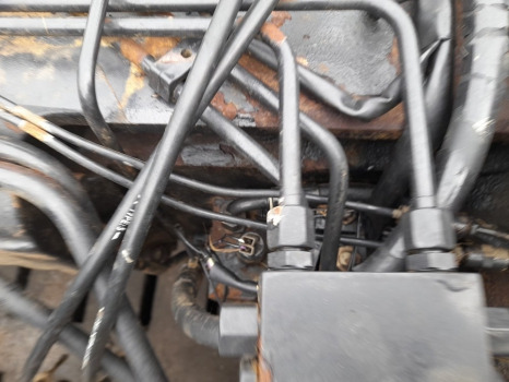 Части на спирачната система Valtra 6100, 6200, 6300, 6400 Trailer Brake Valve V32436120: снимка 6