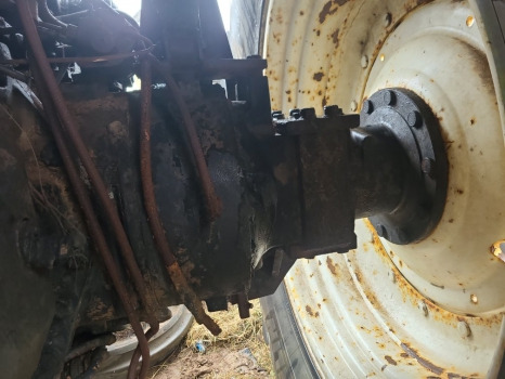 Valtra S230, S240, S260, S280 Rear Half Axle Lhs V35114400, V35115200 - Задна ос за Селскостопанска техника: снимка 3 Valtra S230, S240, S260, S280 Rear Half Axle Lhs V35114400, V35115200 - Задна ос за Селскостопанска техника: снимка 3