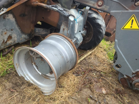 Ос и части Wacker Neuson Th412 Front Axle Complete 12928, 52219: снимка 1