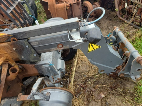 Wacker Neuson Th412 Loader Boom Complete - Стрела за Подемно-транспортна техника: снимка 1 Wacker Neuson Th412 Loader Boom Complete - Стрела за Подемно-транспортна техника: снимка 1