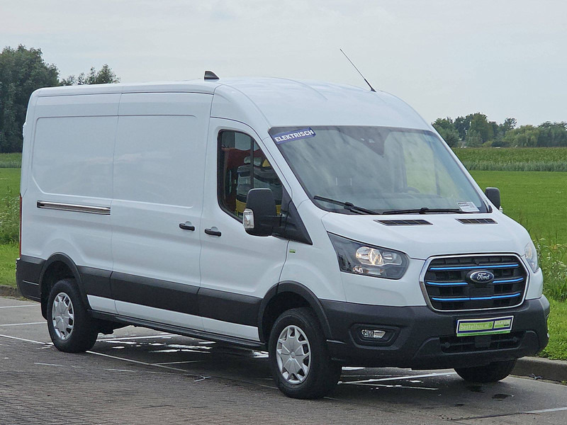 Ford E-Transit 68 Kwh elektrisch - Товарен бус, Електрически бус: снимка 4 Ford E-Transit 68 Kwh elektrisch - Товарен бус, Електрически бус: снимка 4