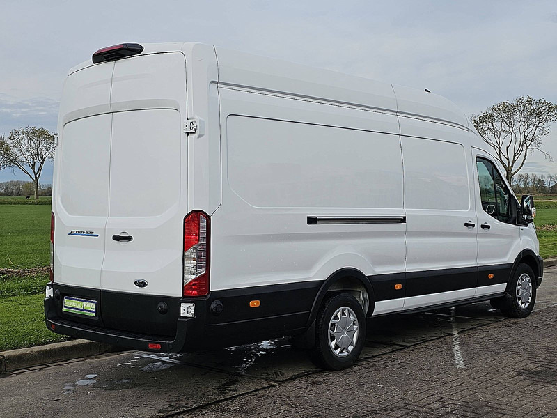 Ford E-Transit L4H3 Maxi 68kWh! - Товарен бус, Електрически бус: снимка 3 Ford E-Transit L4H3 Maxi 68kWh! - Товарен бус, Електрически бус: снимка 3