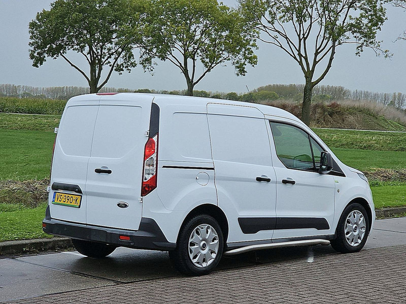 Ford Transit Connect 2.0 - Малък ван: снимка 3 Ford Transit Connect 2.0 - Малък ван: снимка 3