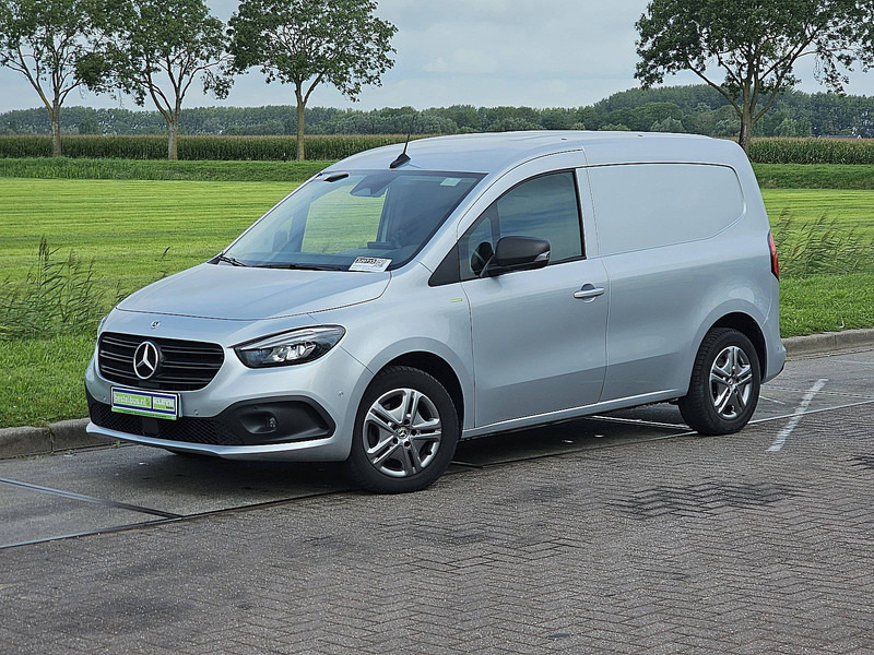 Mercedes-Benz Citan 110 CDI 3-Zits LED Automaat! - Лекотоварен автомобил фургон: снимка 2 Mercedes-Benz Citan 110 CDI 3-Zits LED Automaat! - Лекотоварен автомобил фургон: снимка 2