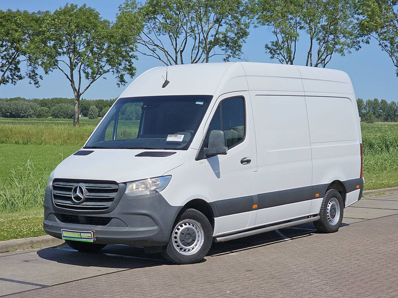 Mercedes-Benz Sprinter 311 L2H2 Wp-Inrichting! - Товарен бус: снимка 2 Mercedes-Benz Sprinter 311 L2H2 Wp-Inrichting! - Товарен бус: снимка 2