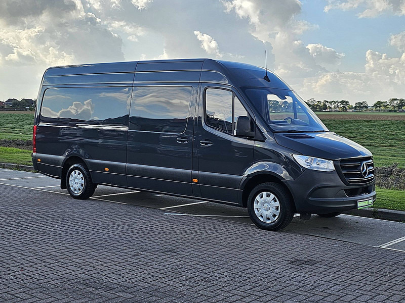 Mercedes-Benz Sprinter 315 L3H2 Mbux Maxi Euro6 - Товарен бус: снимка 4 Mercedes-Benz Sprinter 315 L3H2 Mbux Maxi Euro6 - Товарен бус: снимка 4
