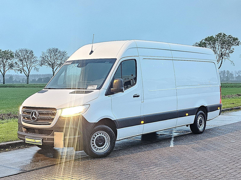 Mercedes-Benz Sprinter 315 ac automaat EURO6 - Товарен бус: снимка 2 Mercedes-Benz Sprinter 315 ac automaat EURO6 - Товарен бус: снимка 2