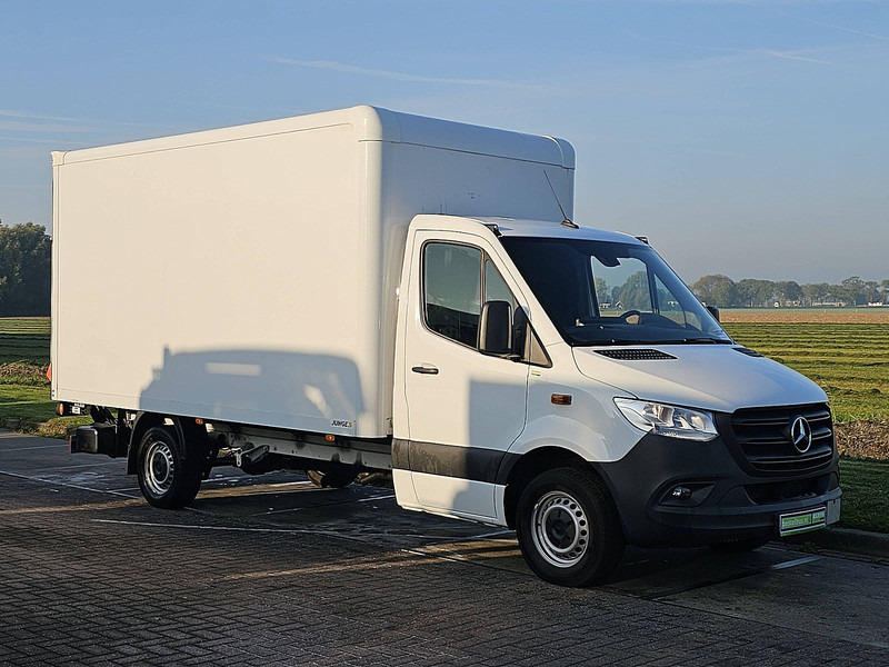 Mercedes-Benz Sprinter 317 Bakwagen Laadklep! - Лекотоварен автомобил фургон: снимка 4 Mercedes-Benz Sprinter 317 Bakwagen Laadklep! - Лекотоварен автомобил фургон: снимка 4
