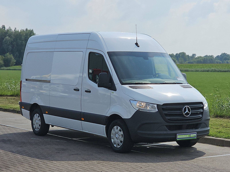 Mercedes-Benz Sprinter 317 L2H2 3.5t-Trekhaak! - Товарен бус: снимка 4 Mercedes-Benz Sprinter 317 L2H2 3.5t-Trekhaak! - Товарен бус: снимка 4