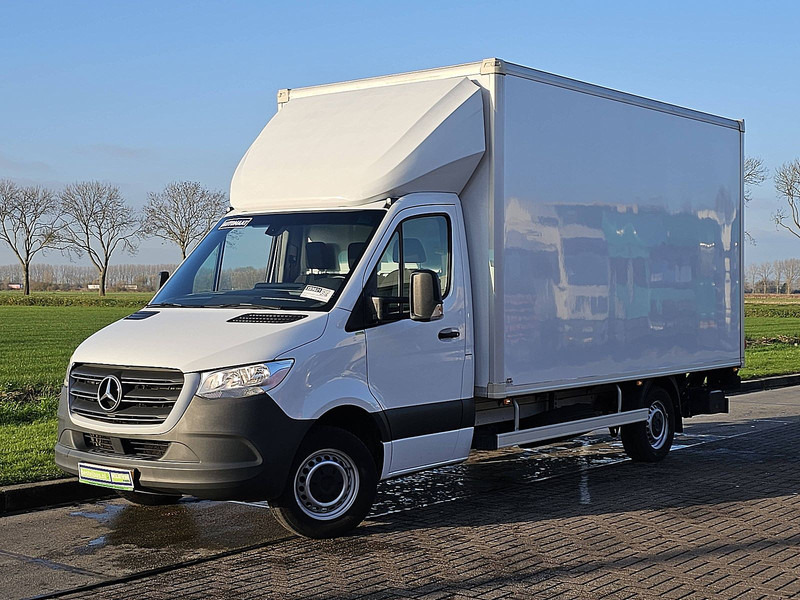 Mercedes-Benz Sprinter 317 - Лекотоварен автомобил фургон: снимка 2 Mercedes-Benz Sprinter 317 - Лекотоварен автомобил фургон: снимка 2