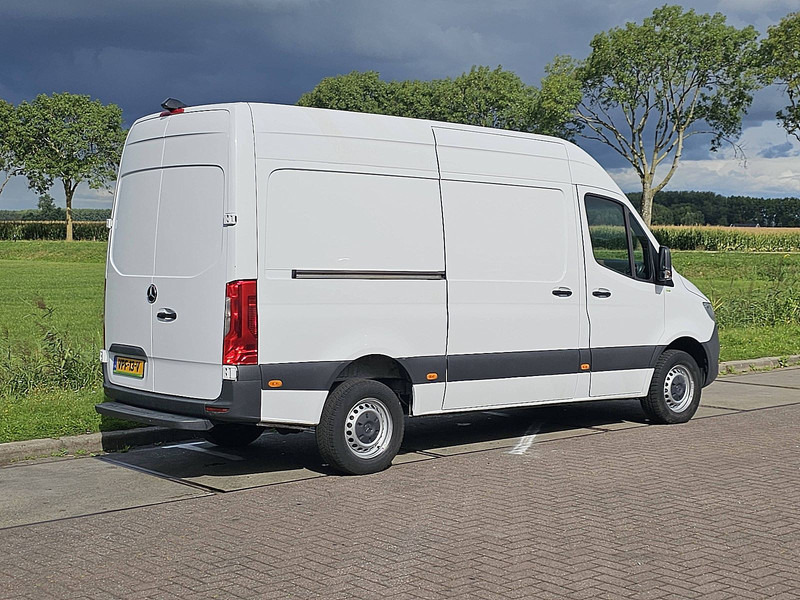Mercedes-Benz Sprinter 317 ac automaat EURO6 - Товарен бус: снимка 3 Mercedes-Benz Sprinter 317 ac automaat EURO6 - Товарен бус: снимка 3