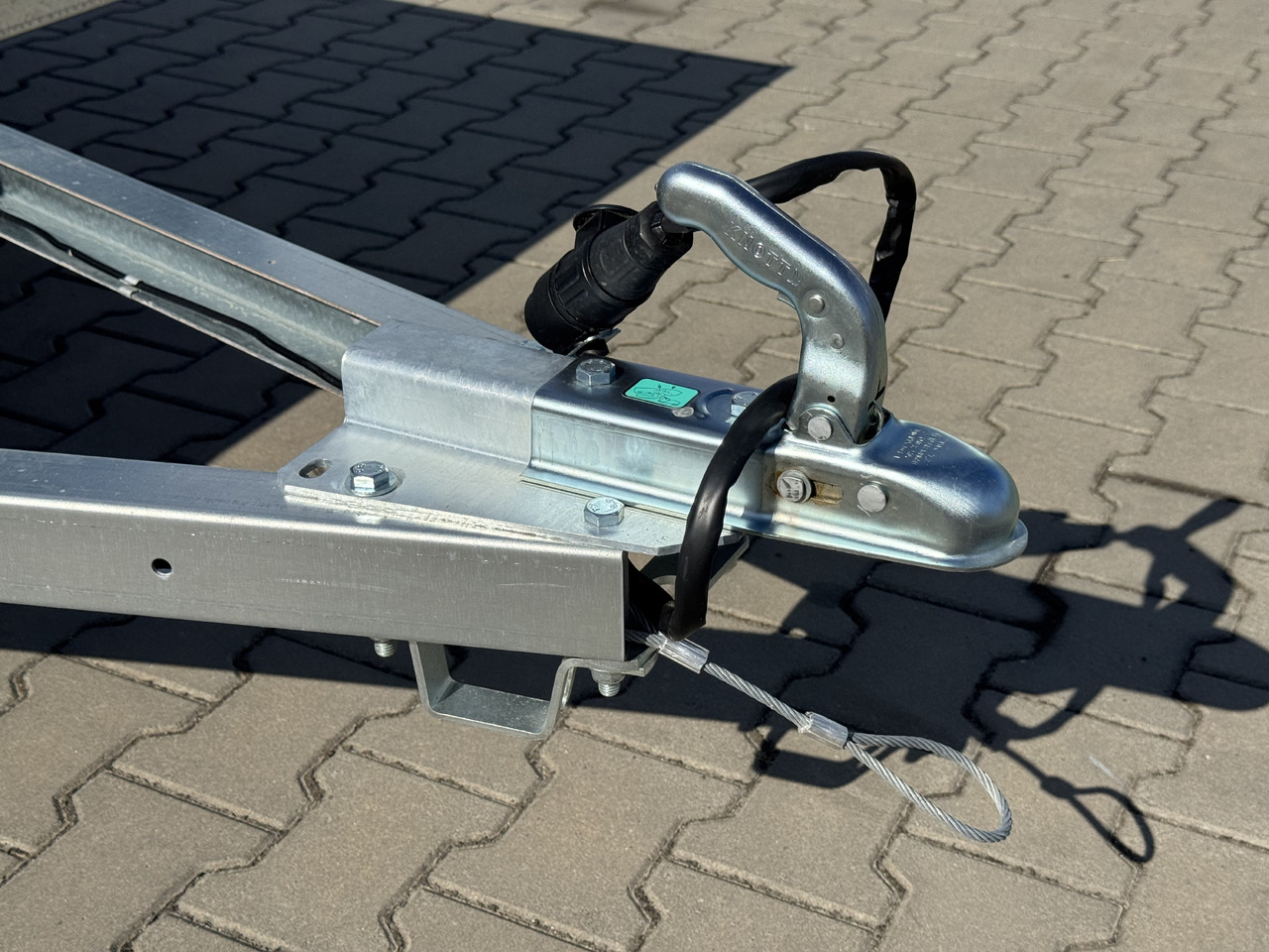 BRENDERUP 2300 STUB - przyczepa skrzyniowa 2 osie / 302 x 150 cm / 750 kg - Бордово ремарке/ Платформа: снимка 3 BRENDERUP 2300 STUB - przyczepa skrzyniowa 2 osie / 302 x 150 cm / 750 kg - Бордово ремарке/ Платформа: снимка 3