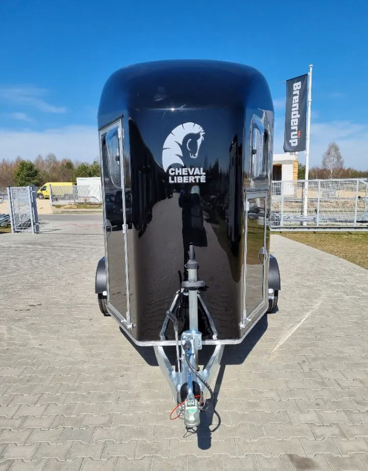 CHEVAL LIBERTÉ Gold 3 - przyczepa dla dwóch koni | siodlarnia | 2000kg DMC - Ремарке за коне: снимка 5 CHEVAL LIBERTÉ Gold 3 - przyczepa dla dwóch koni | siodlarnia | 2000kg DMC - Ремарке за коне: снимка 5