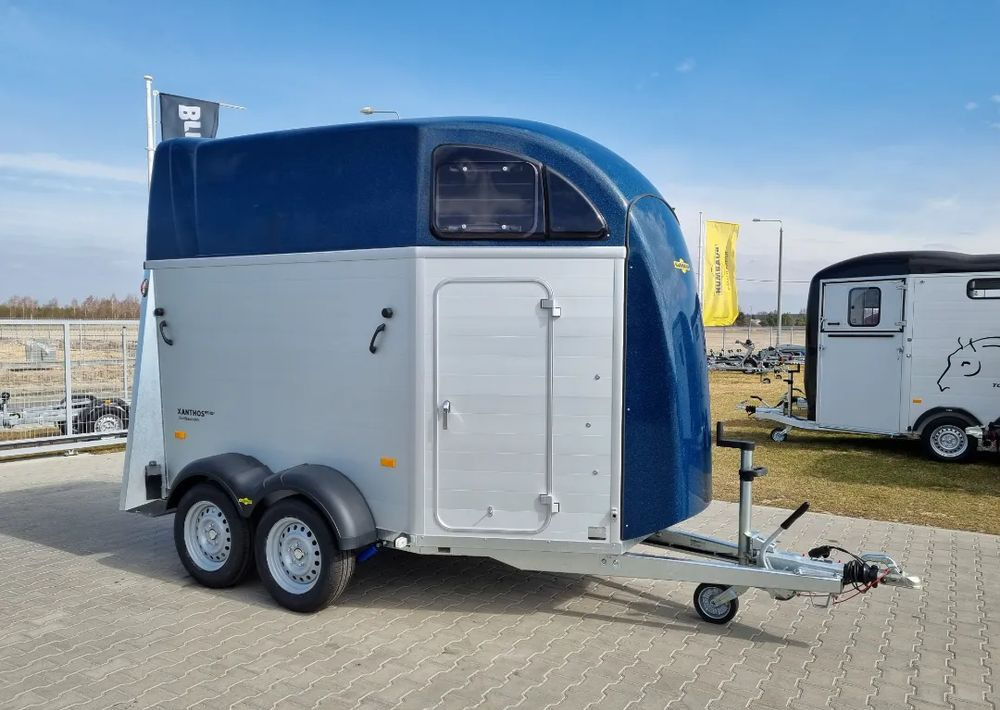 HUMBAUR Xanthos Aero 2400 - przyczepa dla dwóch koni, siodlarnia - Ремарке за коне: снимка 1 HUMBAUR Xanthos Aero 2400 - przyczepa dla dwóch koni, siodlarnia - Ремарке за коне: снимка 1