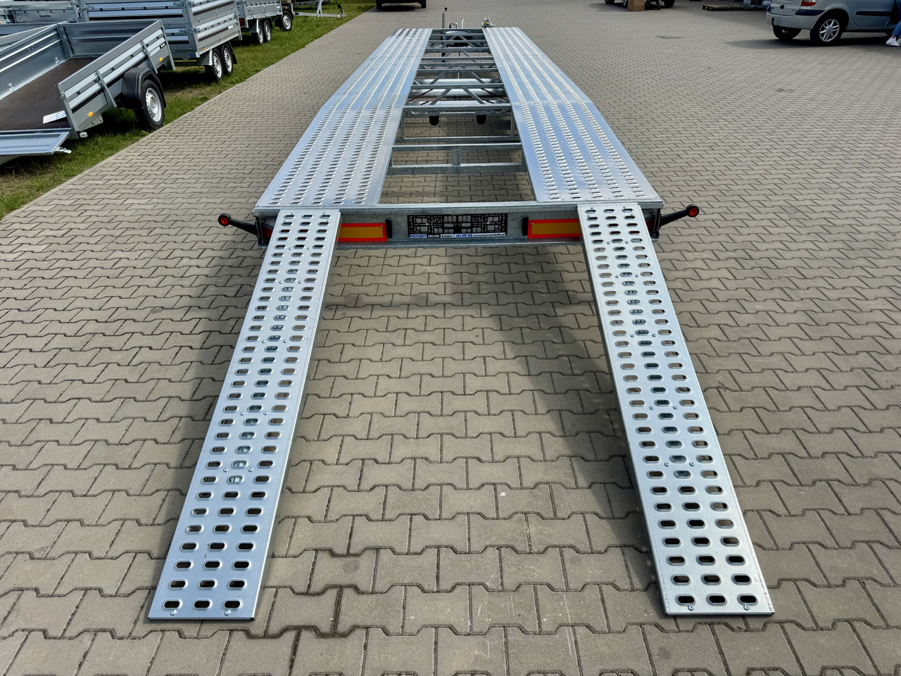 Нови Автовоз ремарке NIEWIADÓW Indiana 9m x 2.1 m | 3.5T: снимка 17 Нови Автовоз ремарке NIEWIADÓW Indiana 9m x 2.1 m | 3.5T: снимка 17