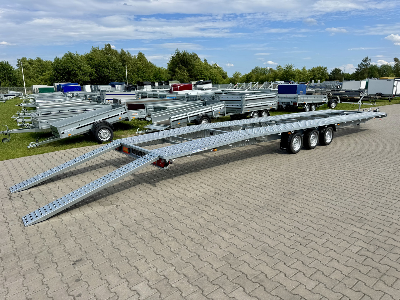 Нови Автовоз ремарке NIEWIADÓW Indiana 9m x 2.1 m | 3.5T: снимка 16 Нови Автовоз ремарке NIEWIADÓW Indiana 9m x 2.1 m | 3.5T: снимка 16