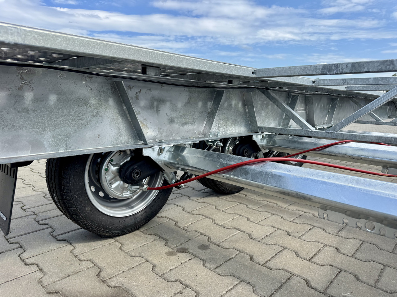 Нови Автовоз ремарке NIEWIADÓW Indiana 9m x 2.1 m | 3.5T: снимка 20 Нови Автовоз ремарке NIEWIADÓW Indiana 9m x 2.1 m | 3.5T: снимка 20