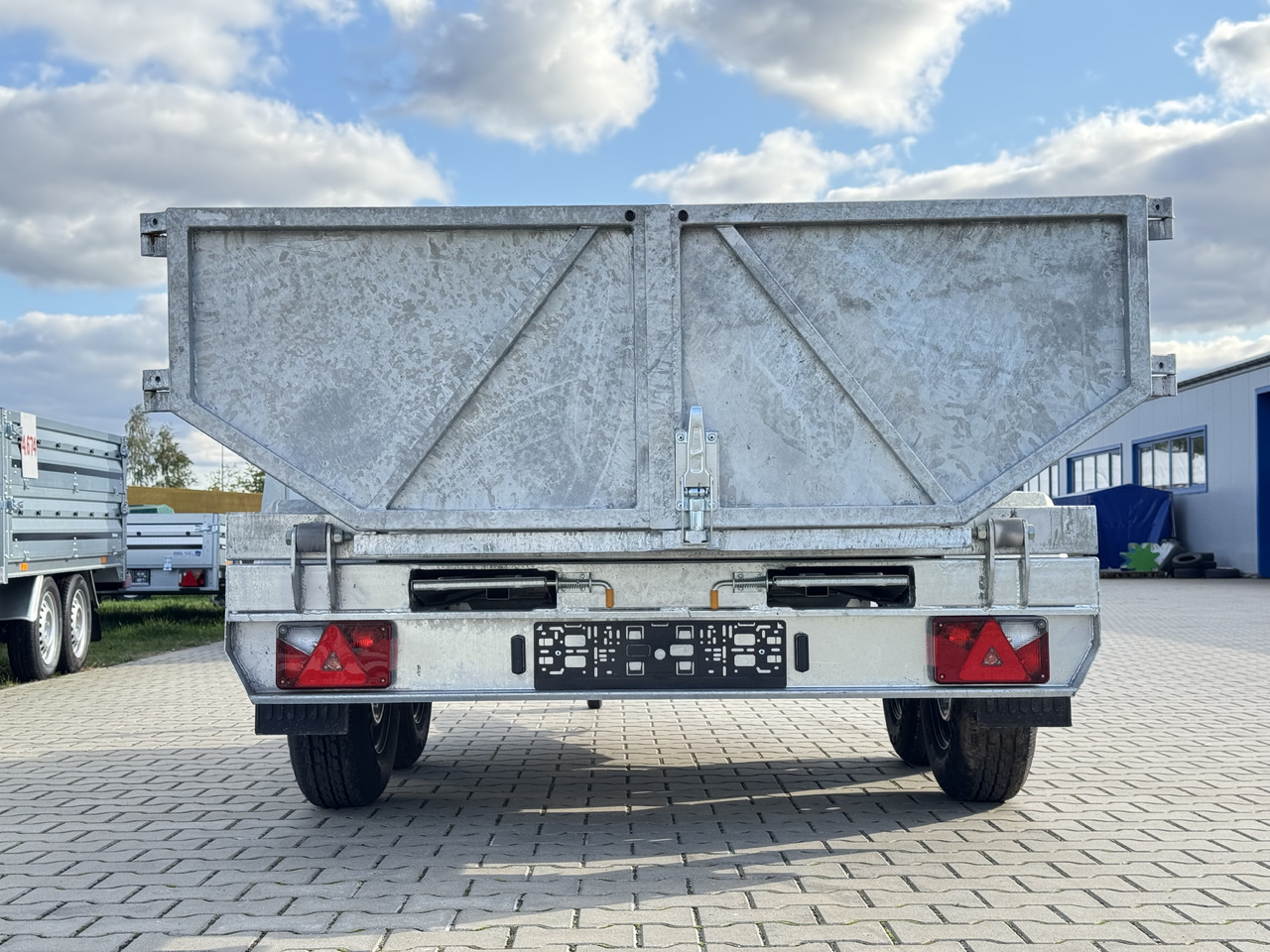 NIEWIADÓW KPW3530.18HT EPP | 300×180cm / 3500kg / kiper wywrotka tipper, muldenkipper - Самосвал ремарке: снимка 4 NIEWIADÓW KPW3530.18HT EPP | 300×180cm / 3500kg / kiper wywrotka tipper, muldenkipper - Самосвал ремарке: снимка 4