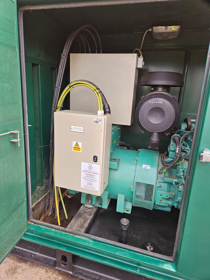 Инструмент/ Оборудване VOLVO TAD 720 GE DIESEL GENERATOR 120KW 150KVA 250 HOURS VOLVO TAD 720 GE DIESEL GENERATOR 120KW 150KVA 250 HOURS: снимка 11