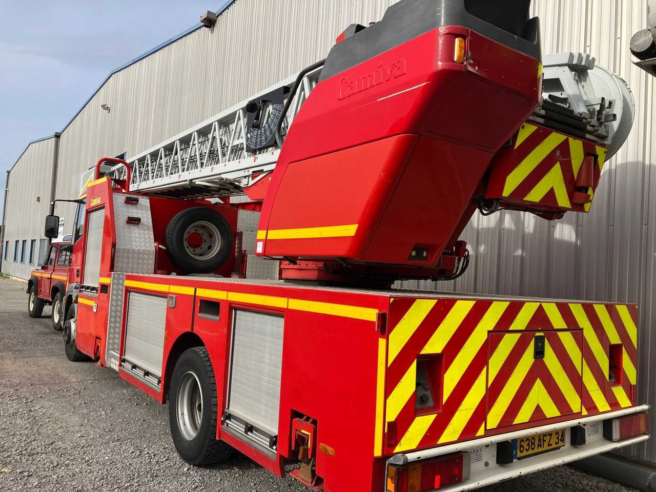 Drabina strażacka 30 m , IVECO Eurocargo Tector 130E24, Camiva EPAS 30 - Пожарна кола: снимка 2 Drabina strażacka 30 m , IVECO Eurocargo Tector 130E24, Camiva EPAS 30 - Пожарна кола: снимка 2