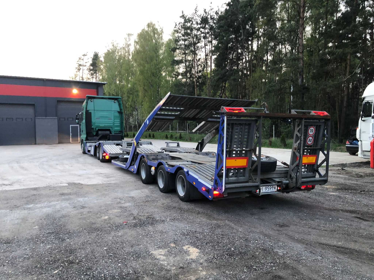 MAN TGA 26.440, Euro 5, FVG Autotransporter Autolaweta zestaw 6 osi - Автовоз камион: снимка 4 MAN TGA 26.440, Euro 5, FVG Autotransporter Autolaweta zestaw 6 osi - Автовоз камион: снимка 4