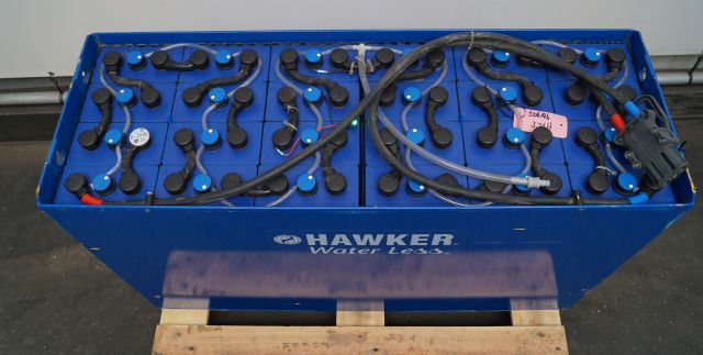 Hawker unknown | Battery 48V775Ah 48 5 PZMM775 Year 2023 weight 1132 kg sn. 8087 - Акумулатор за Подемно-транспортна техника: снимка 3 Hawker unknown | Battery 48V775Ah 48 5 PZMM775 Year 2023 weight 1132 kg sn. 8087 - Акумулатор за Подемно-транспортна техника: снимка 3