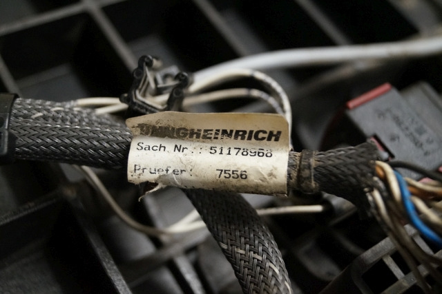 Jungheinrich 51189782 | Vloerplaat Floorplate ETV from Year 2011 Driving pedal 5 Vloerplaat Floorplate ETV from Year 2011 Driving pedal 51443197 Brake pedal 51198398 Kill switch 51188550 kabel 51178968 - Рама/ Шаси за Подемно-транспортна техника: снимка 3 Jungheinrich 51189782 | Vloerplaat Floorplate ETV from Year 2011 Driving pedal 5 Vloerplaat Floorplate ETV from Year 2011 Driving pedal 51443197 Brake pedal 51198398 Kill switch 51188550 kabel 51178968 - Рама/ Шаси за Подемно-транспортна техника: снимка 3