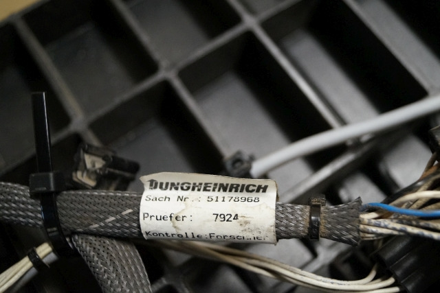 Jungheinrich 51189782 | Vloerplaat Floorplate ETV from Year 2011 Driving pedal 5 Vloerplaat Floorplate ETV from Year 2011 Driving pedal 51443197 Brake pedal 51198398 Kill switch 51188550 kabel 51178968 - Рама/ Шаси за Подемно-транспортна техника: снимка 3 Jungheinrich 51189782 | Vloerplaat Floorplate ETV from Year 2011 Driving pedal 5 Vloerplaat Floorplate ETV from Year 2011 Driving pedal 51443197 Brake pedal 51198398 Kill switch 51188550 kabel 51178968 - Рама/ Шаси за Подемно-транспортна техника: снимка 3