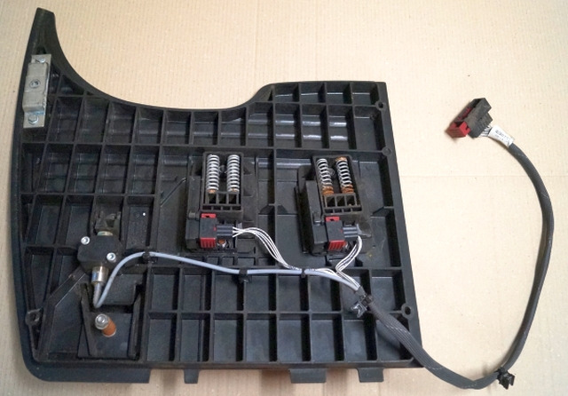 Jungheinrich 51189782 | Vloerplaat Floorplate ETV from Year 2011 Driving pedal 5 Vloerplaat Floorplate ETV from Year 2011 Driving pedal 51443197 Brake pedal 51198398 Kill switch 51188550 kabel 51178968 - Рама/ Шаси за Подемно-транспортна техника: снимка 2 Jungheinrich 51189782 | Vloerplaat Floorplate ETV from Year 2011 Driving pedal 5 Vloerplaat Floorplate ETV from Year 2011 Driving pedal 51443197 Brake pedal 51198398 Kill switch 51188550 kabel 51178968 - Рама/ Шаси за Подемно-транспортна техника: снимка 2