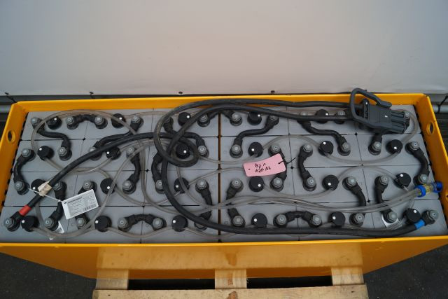 Jungheinrich unknown | Battery 48V775Ah 05-EPZS775SC Year 2024 weight 1135 kg sn - Акумулатор за Подемно-транспортна техника: снимка 3 Jungheinrich unknown | Battery 48V775Ah 05-EPZS775SC Year 2024 weight 1135 kg sn - Акумулатор за Подемно-транспортна техника: снимка 3