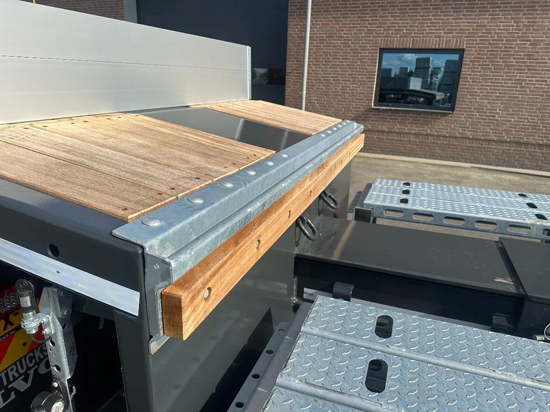 Нискорамна площадка полуремарке Max Trailer Faymonville / MAX100 / 3 AXLE / Extandable / Air suspended / 2x Unused: снимка 10