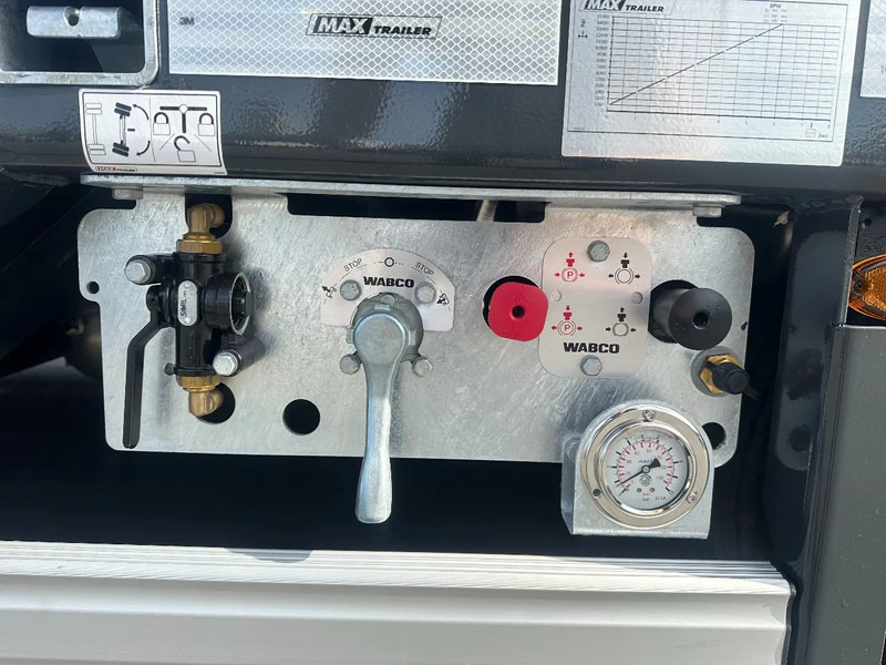 Нискорамна площадка полуремарке Max Trailer Faymonville / MAX100 / 3 AXLE / Extandable / Air suspended / 2x Unused: снимка 13