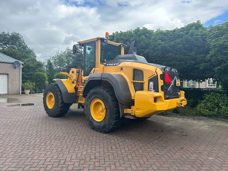 Volvo L120 H - Колесен товарач: снимка 2 Volvo L120 H - Колесен товарач: снимка 2