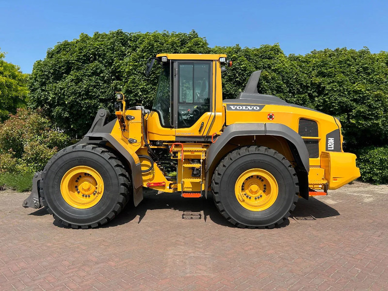 Volvo L120 H2 UNUSED Michelin 750/65 - Колесен товарач: снимка 1 Volvo L120 H2 UNUSED Michelin 750/65 - Колесен товарач: снимка 1