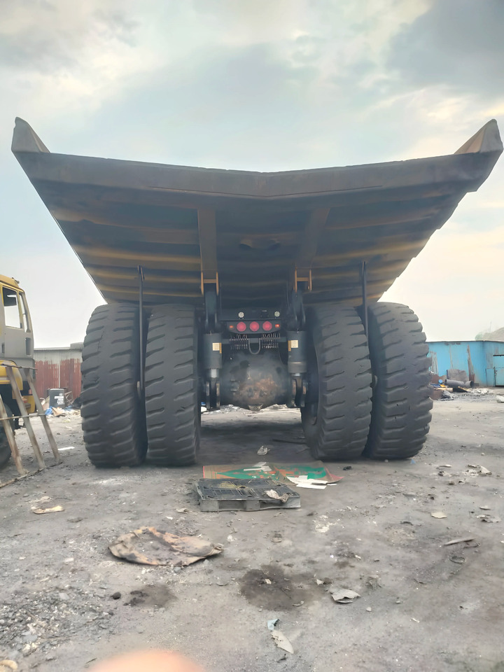 KOMATSU DUMP TRUCK HD785-7 - Минна машина: снимка 5 KOMATSU DUMP TRUCK HD785-7 - Минна машина: снимка 5