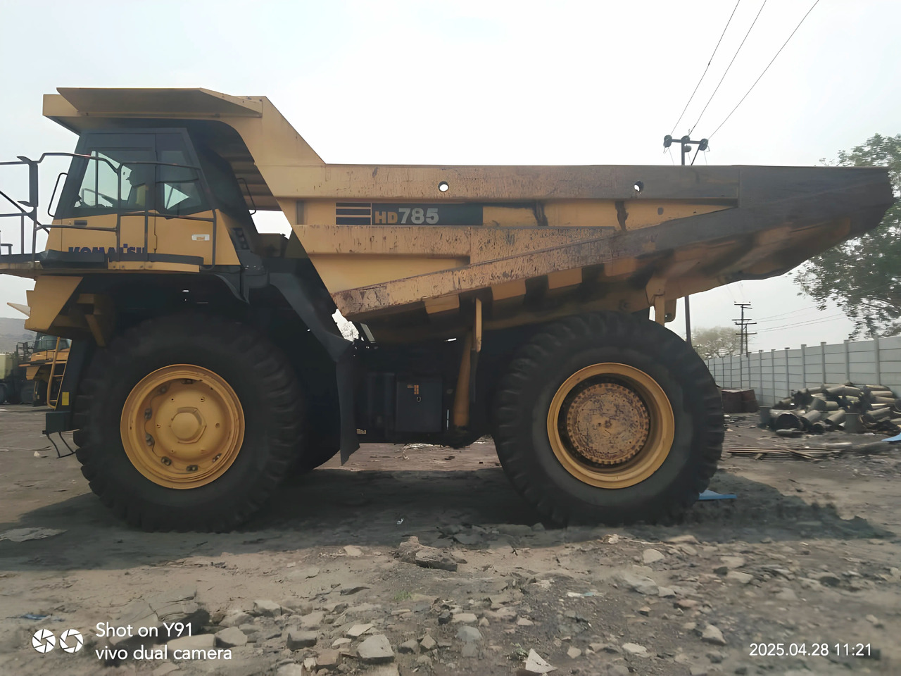 KOMATSU DUMP TRUCK HD785-7 - Минна машина: снимка 4 KOMATSU DUMP TRUCK HD785-7 - Минна машина: снимка 4