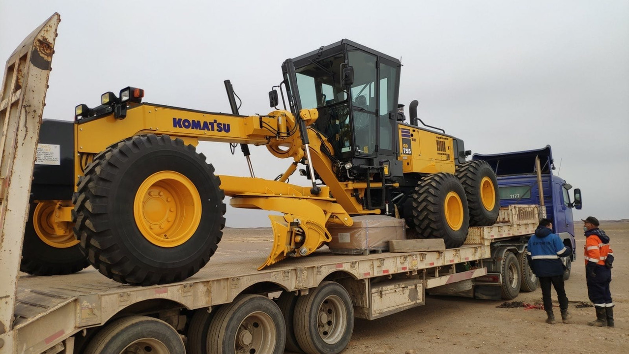 Komatsu GD755-5R - Грейдер: снимка 1 Komatsu GD755-5R - Грейдер: снимка 1