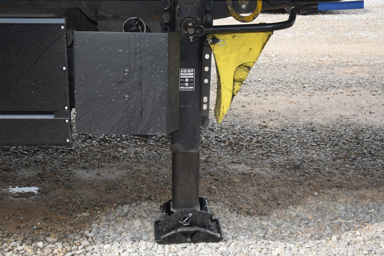 Рефрижератор полуремарке Krone SDR Double Deck Cool Liner FP60 ThermoKing SLXi 300 Lifting Axle: снимка 13