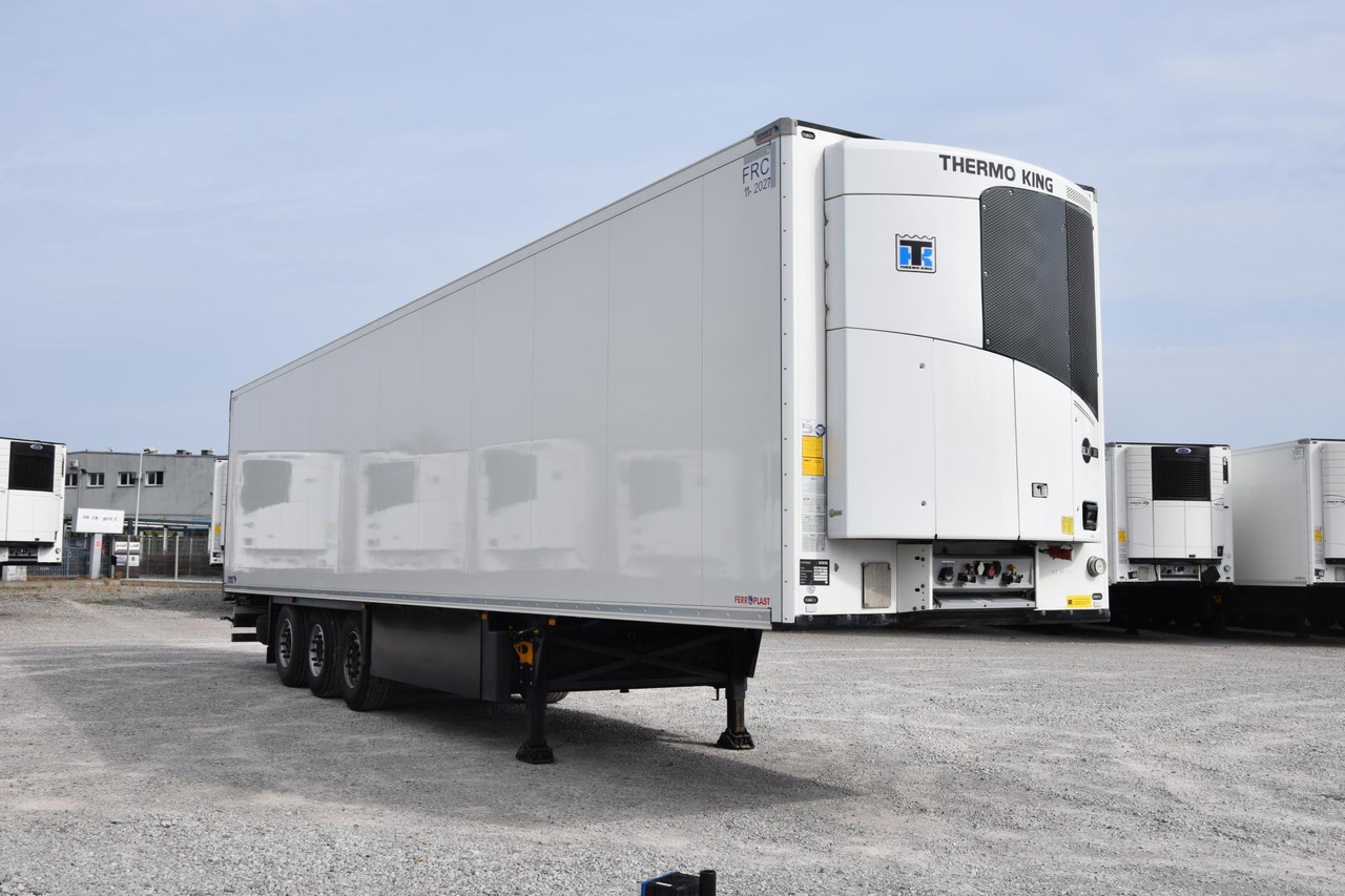 Schmitz Cargobull SKO FP 60 ThermoKing SLXi 300 - Рефрижератор полуремарке: снимка 3 Schmitz Cargobull SKO FP 60 ThermoKing SLXi 300 - Рефрижератор полуремарке: снимка 3