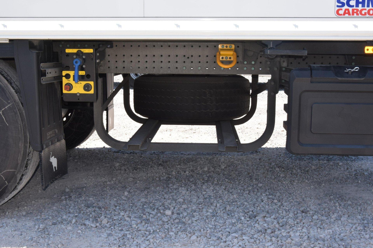 Рефрижератор полуремарке Schmitz Cargobull SKO FP 60 ThermoKing SLXi 300: снимка 12 Рефрижератор полуремарке Schmitz Cargobull SKO FP 60 ThermoKing SLXi 300: снимка 12