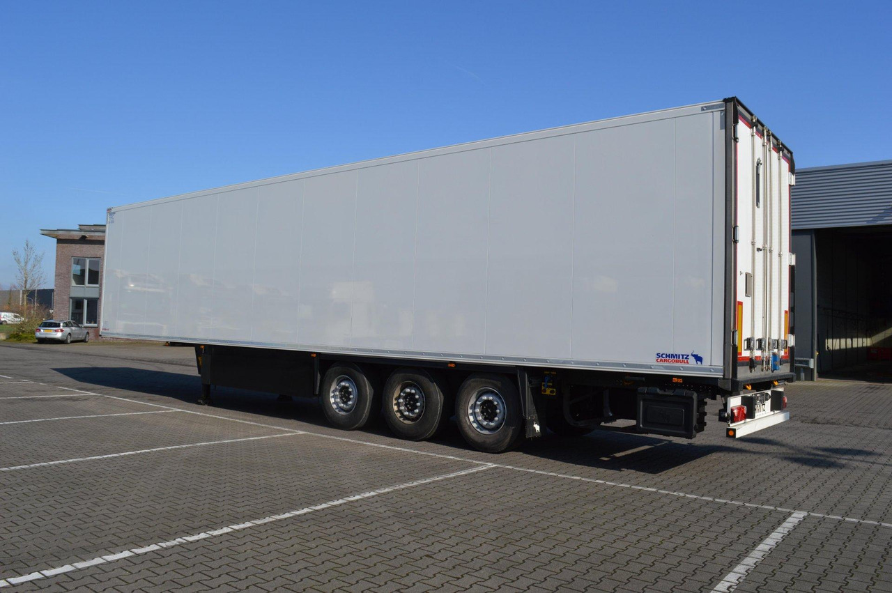 Schmitz Cargobull SKO FP 60 ThermoKing SLXi 300 - Рефрижератор полуремарке: снимка 4 Schmitz Cargobull SKO FP 60 ThermoKing SLXi 300 - Рефрижератор полуремарке: снимка 4
