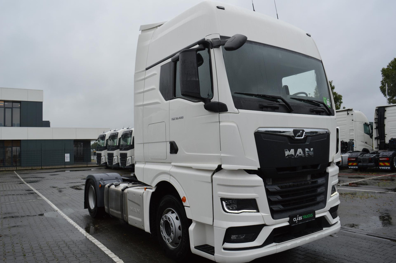 MAN TGX 18.480 GX - Влекач: снимка 3 MAN TGX 18.480 GX - Влекач: снимка 3