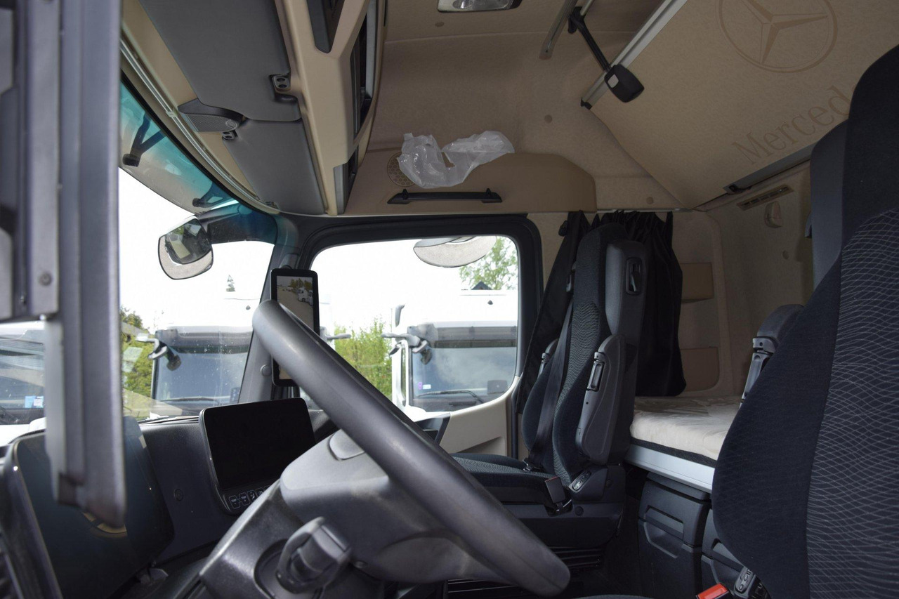 Влекач Mercedes-Benz Actros 5 1845 BigSpace: снимка 9