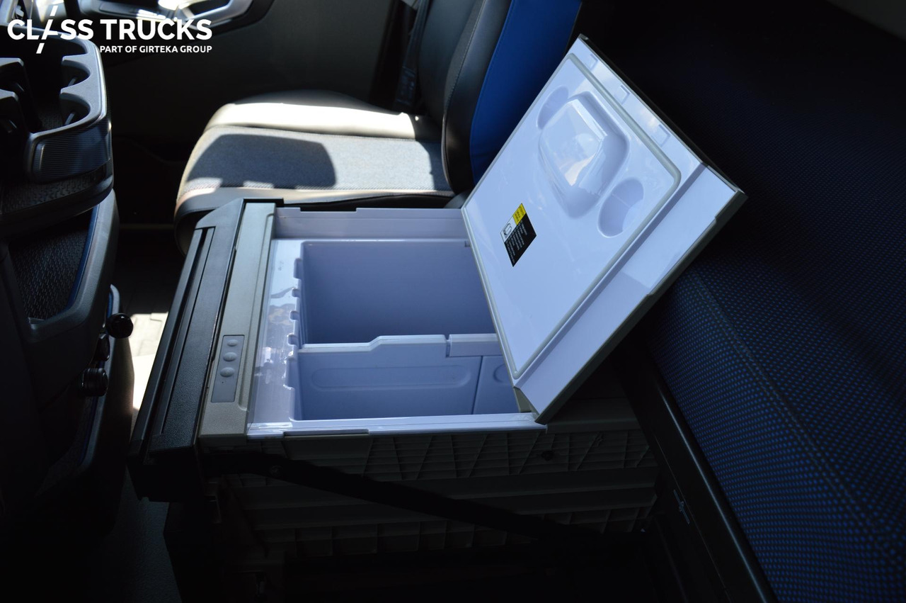 Влекач Volvo FH 460 Globetrotter XL i-Save I-ParkCool: снимка 11
