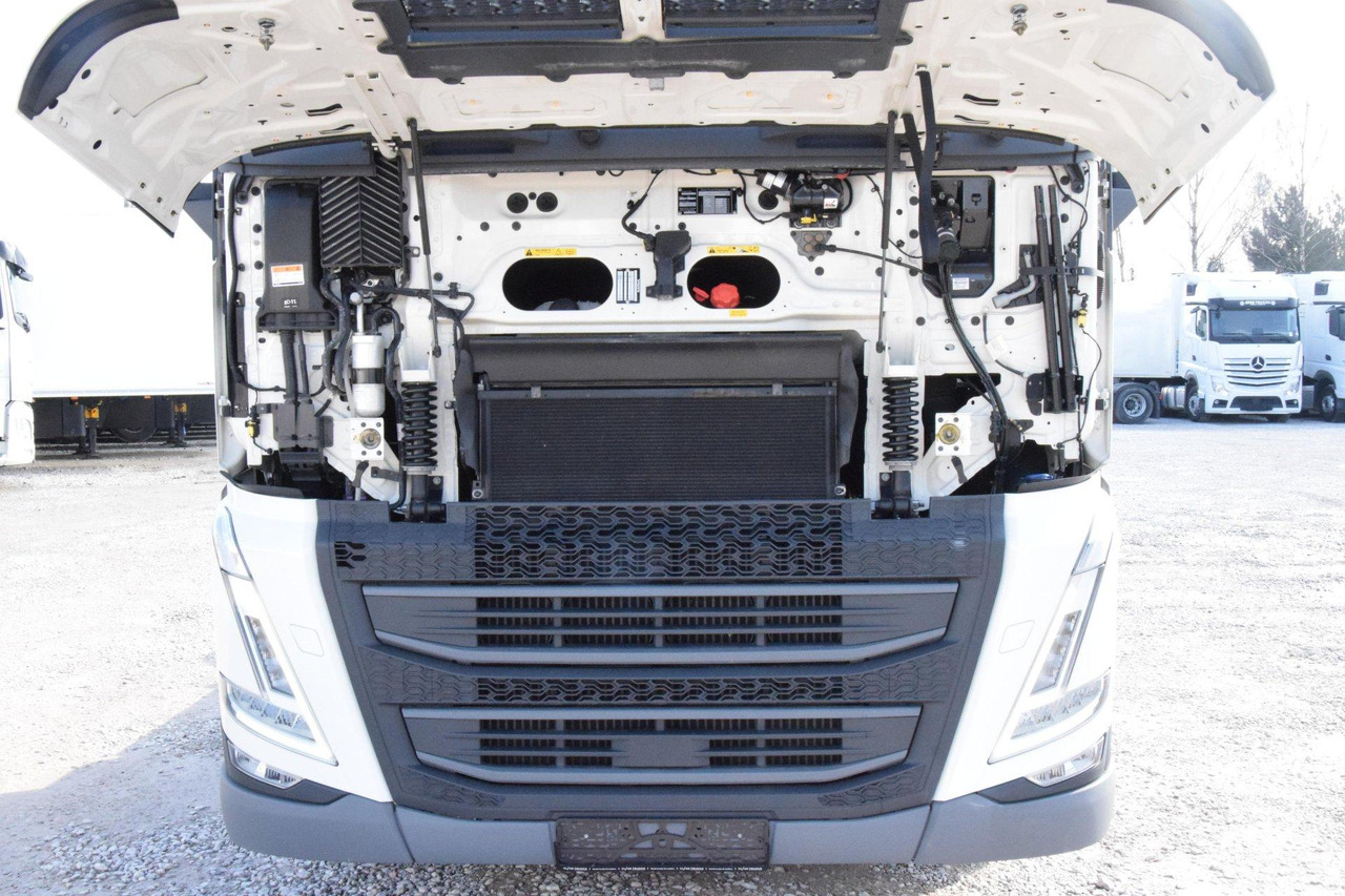 Влекач Volvo FH 460 Globetrotter XL i-Save: снимка 16