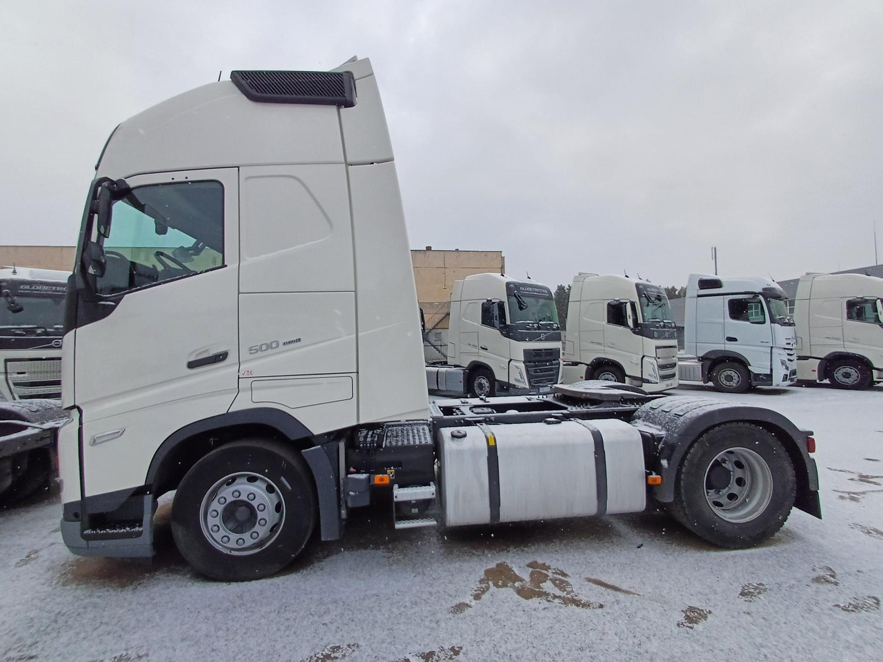 Volvo FH 500 Globetrotter XL - Влекач: снимка 3 Volvo FH 500 Globetrotter XL - Влекач: снимка 3