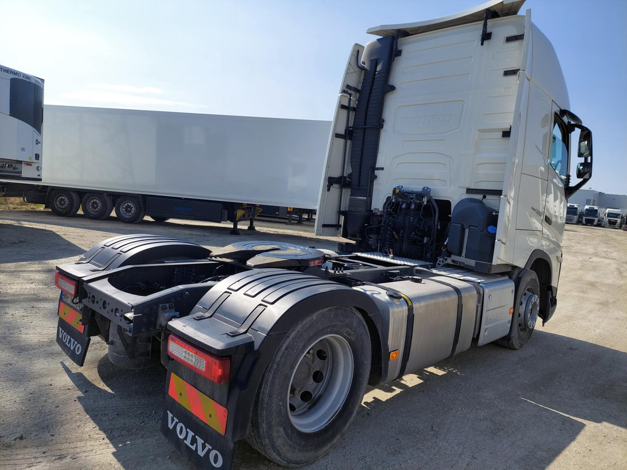 Volvo FH 500 Globetrotter XL - Влекач: снимка 4 Volvo FH 500 Globetrotter XL - Влекач: снимка 4