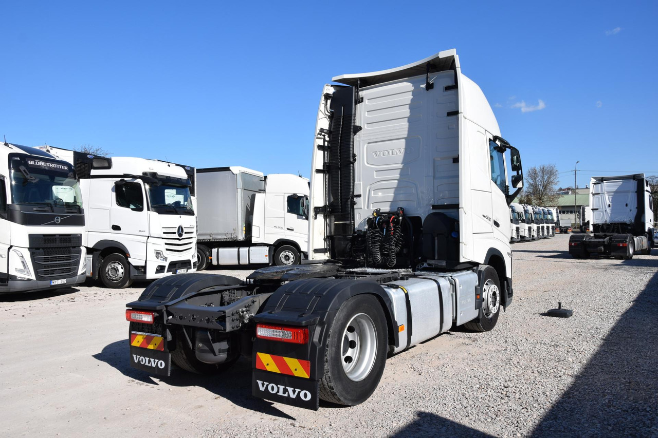 Volvo FH 500 Globetrotter XL - Влекач: снимка 4 Volvo FH 500 Globetrotter XL - Влекач: снимка 4