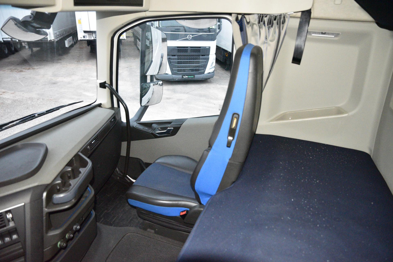 Влекач Volvo FH 540 Globetrotter XL Retarder: снимка 15