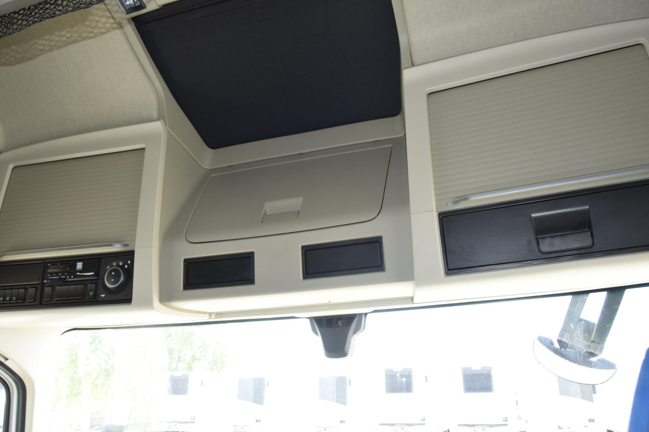 Влекач Volvo FH 540 Globetrotter XL Retarder: снимка 10